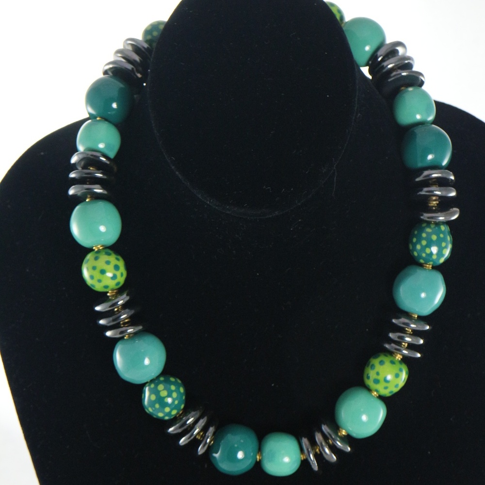 KAZURI Khadija 'Apple' 18 in Hand-Made Necklace
